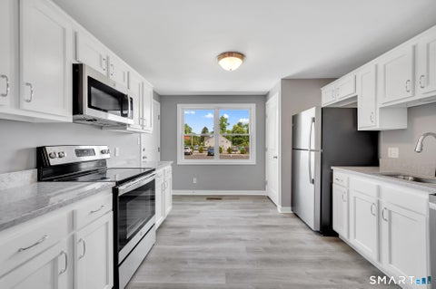 Photo for 90 Woodhouse Avenue 2