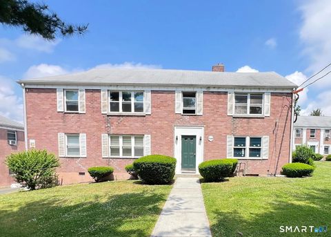 Photo of 1068 E Main Street #APT 4, Stamford, CT 06902 (MLS # 24152721)