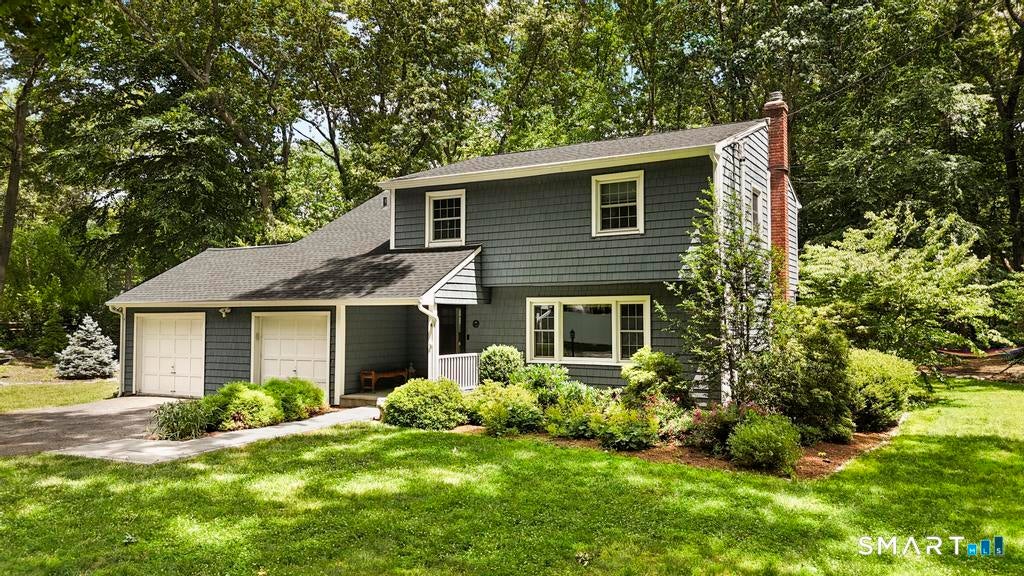 4 Stonehedge Road
