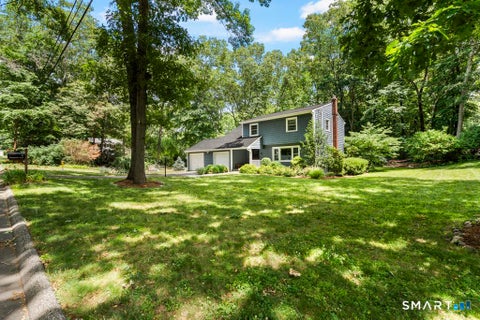 Photo of 4 Stonehedge Road, Norwalk, CT 06851 (MLS # 24186954)