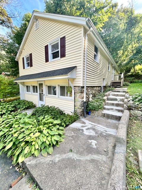 Photo of 241 Cottage Street, Monroe, CT 06468 (MLS # 24211379)