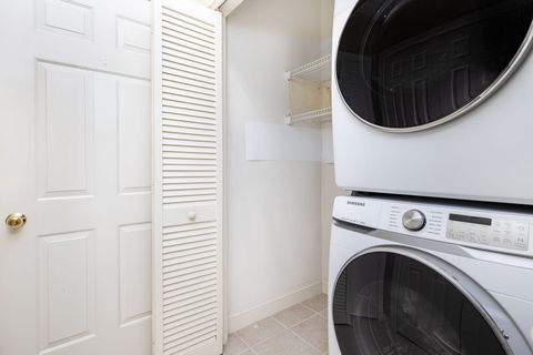 Tiny photo for 16 Thistle Hollow #16, Avon, CT 06001 (MLS # 24141393)