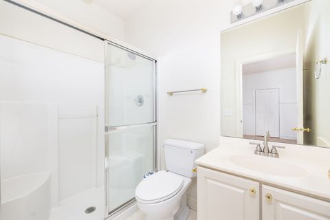 Tiny photo for 16 Thistle Hollow #16, Avon, CT 06001 (MLS # 24141393)