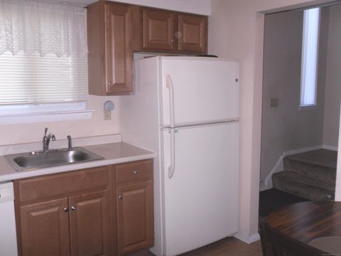 Tiny photo for 31 Beaman Brook #31, Bloomfield, CT 06002 (MLS # 24137812)