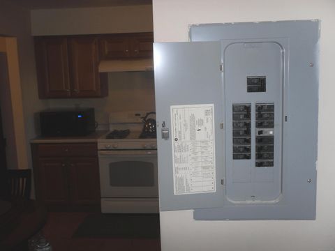 Tiny photo for 31 Beaman Brook #31, Bloomfield, CT 06002 (MLS # 24137812)