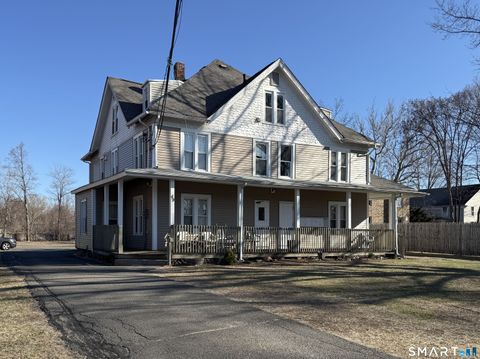 Photo of 49 Washington Street #8, Bristol, CT 06010 (MLS # 24165834)