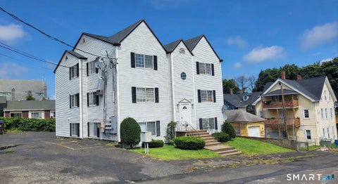 Condo For Rent - 21 Third Street #5B<br/> New Haven County, Waterbury, CT 06708