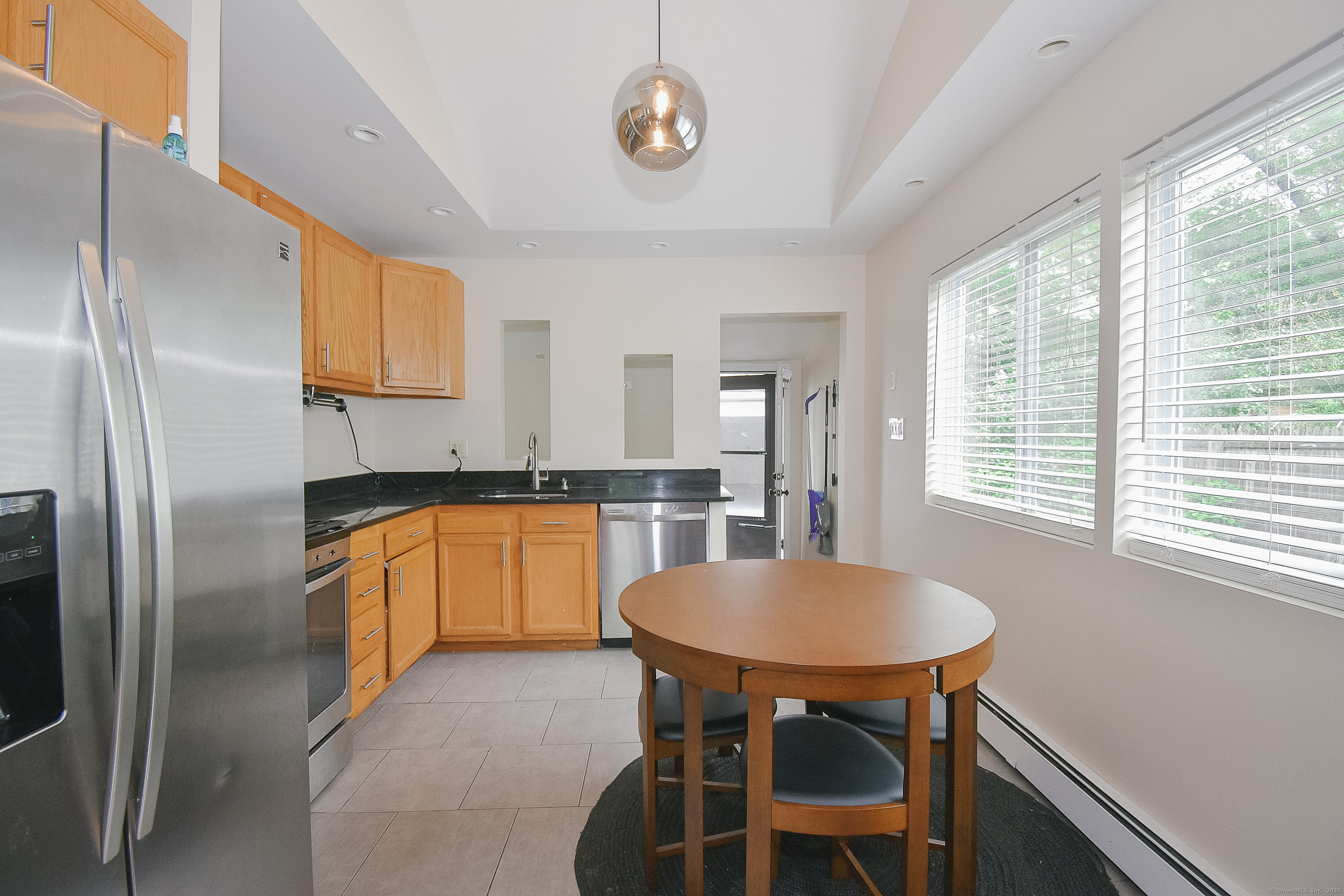 37 Naubuc Avenue, East Hartford, Connecticut image 8