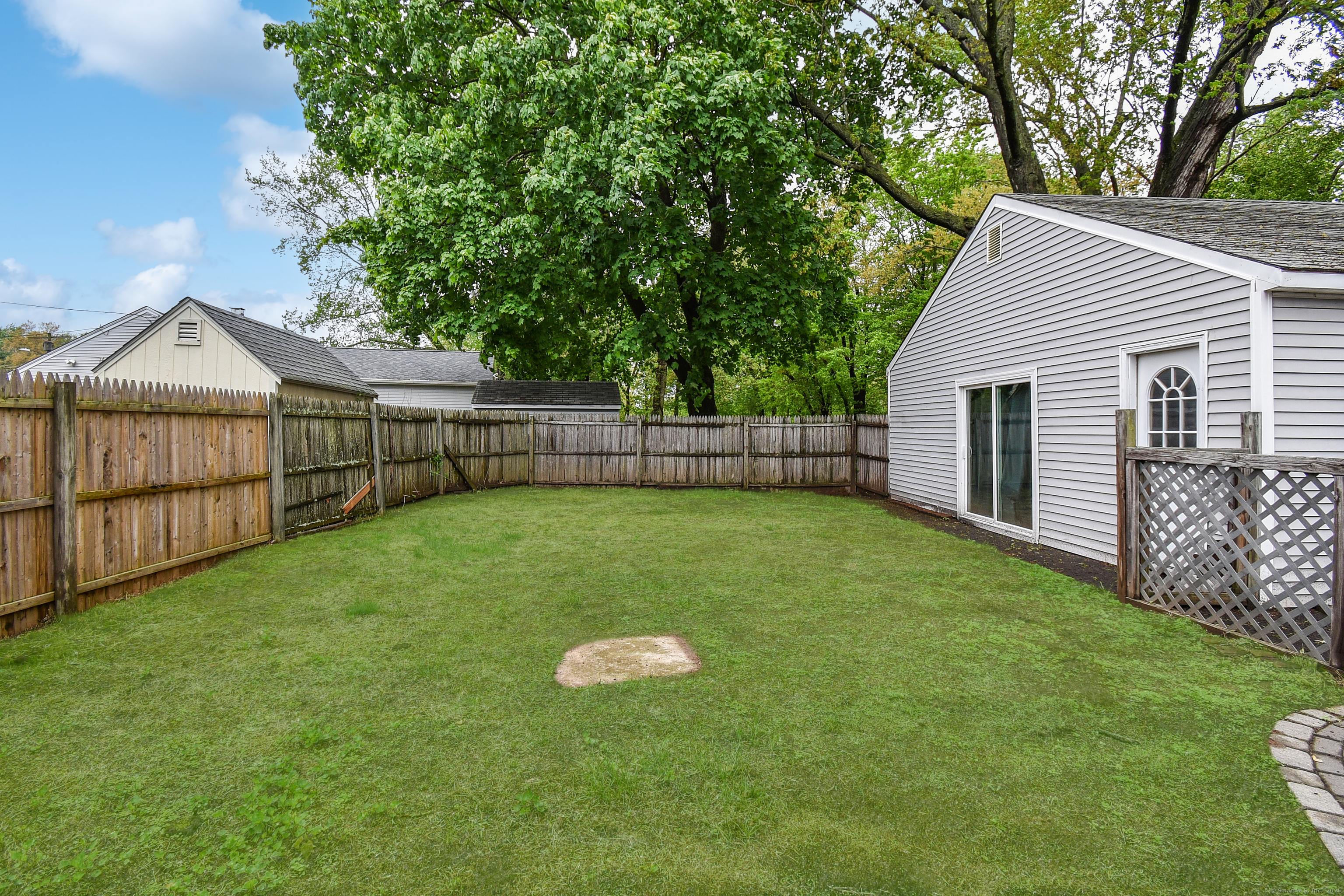 37 Naubuc Avenue, East Hartford, Connecticut image 21