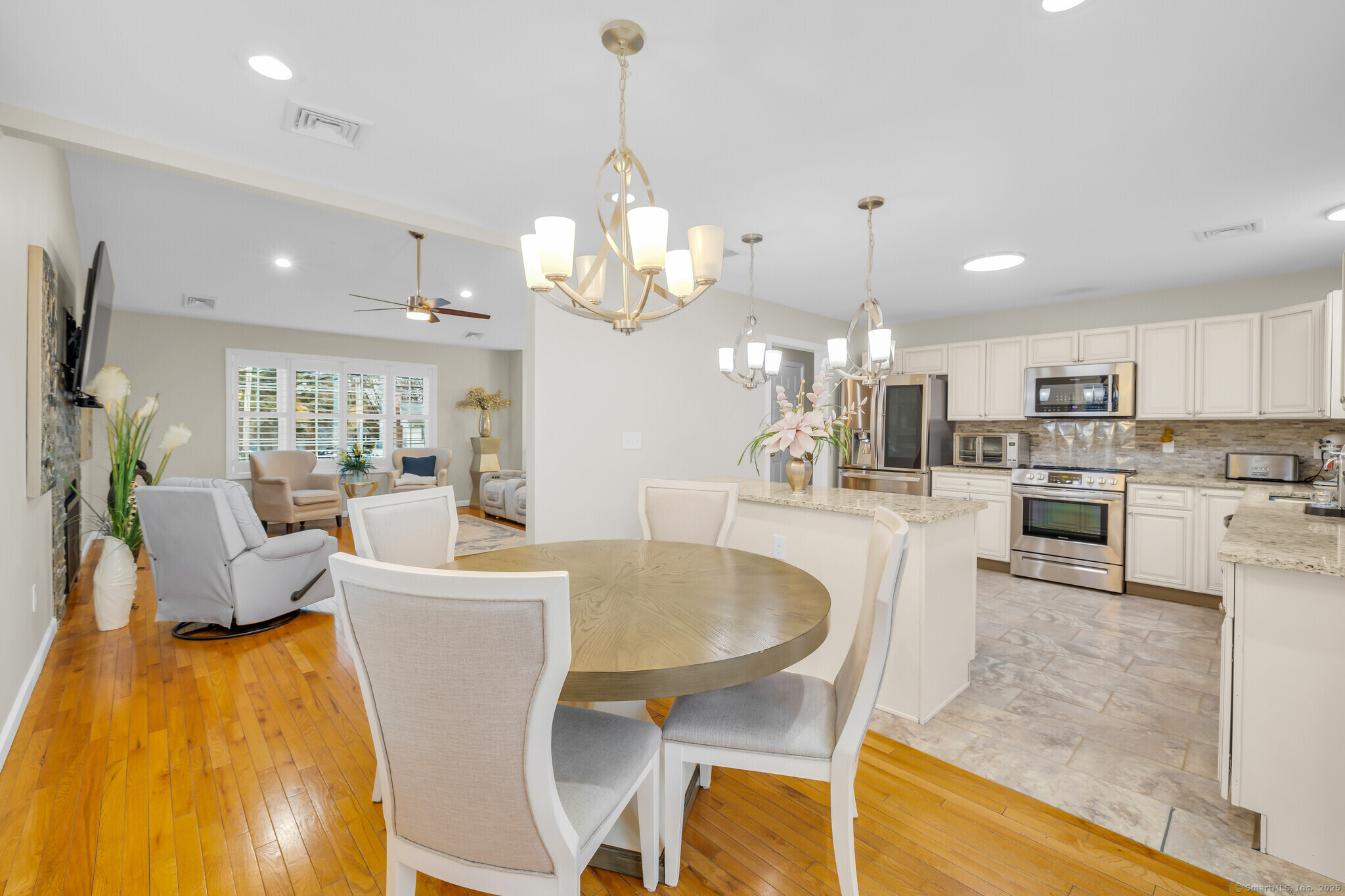 310 Long Hill Street, East Hartford, Connecticut image 13