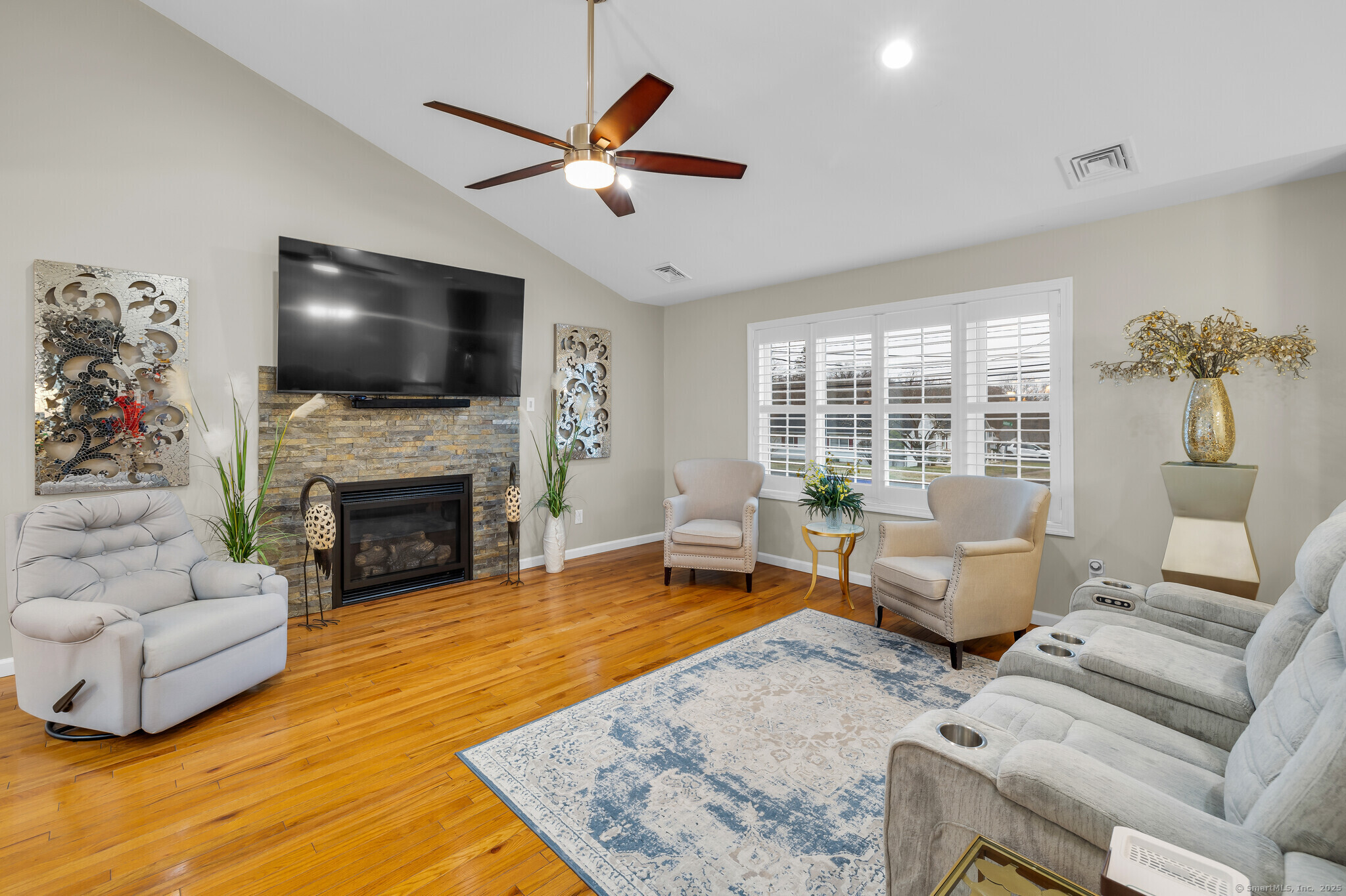 310 Long Hill Street, East Hartford, Connecticut image 23