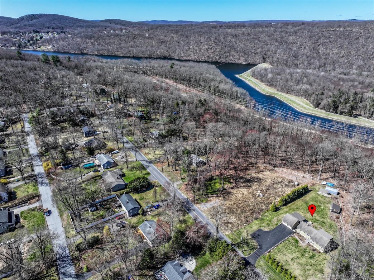 78 Candlewood Lake Road, New Milford, Connecticut image 37