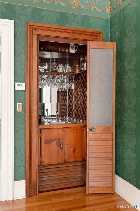 Tiny photo for 1542 Main Street, Glastonbury, CT 06033 (MLS # 24156128)