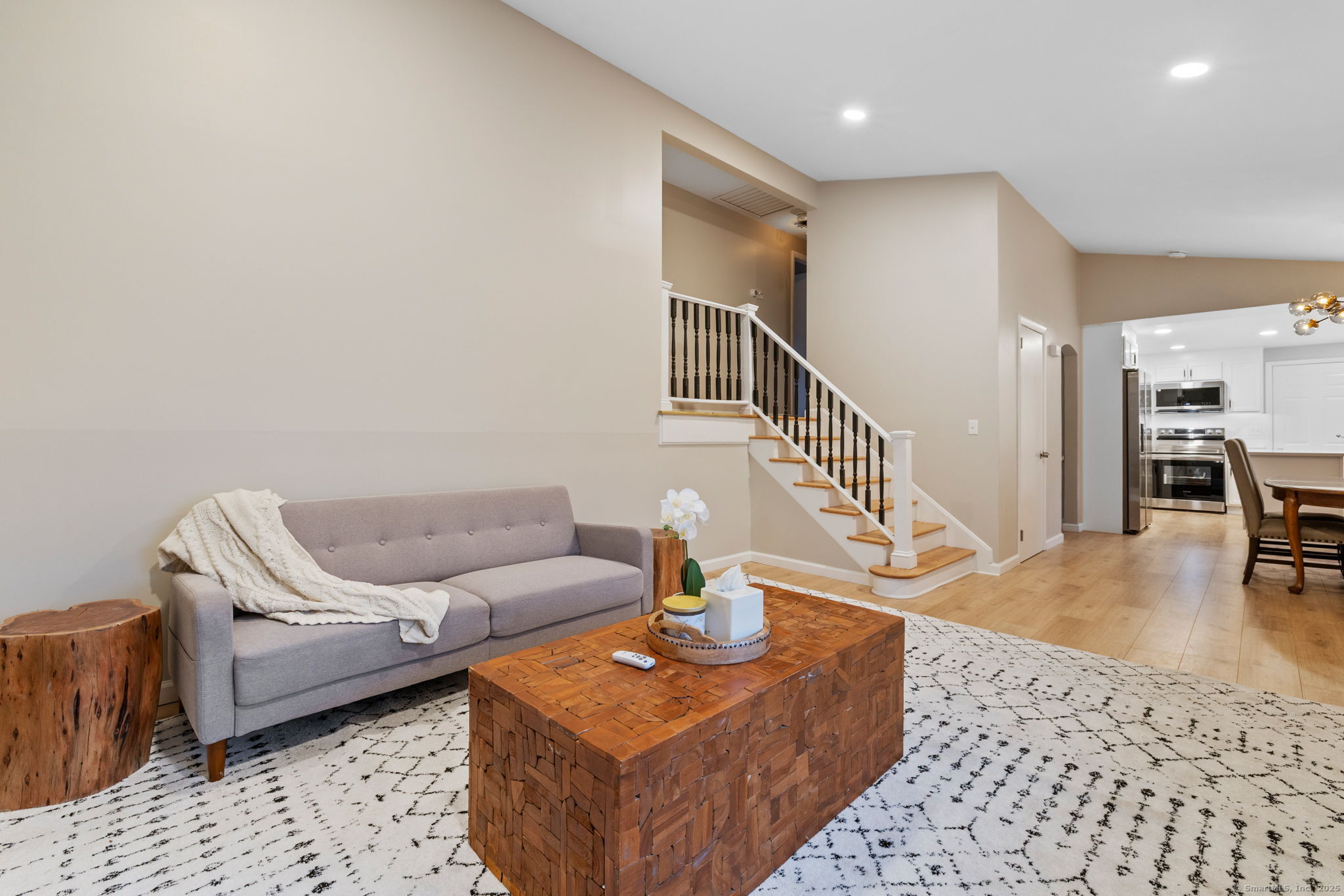 550 Governors Highway, South Windsor, Connecticut image 16