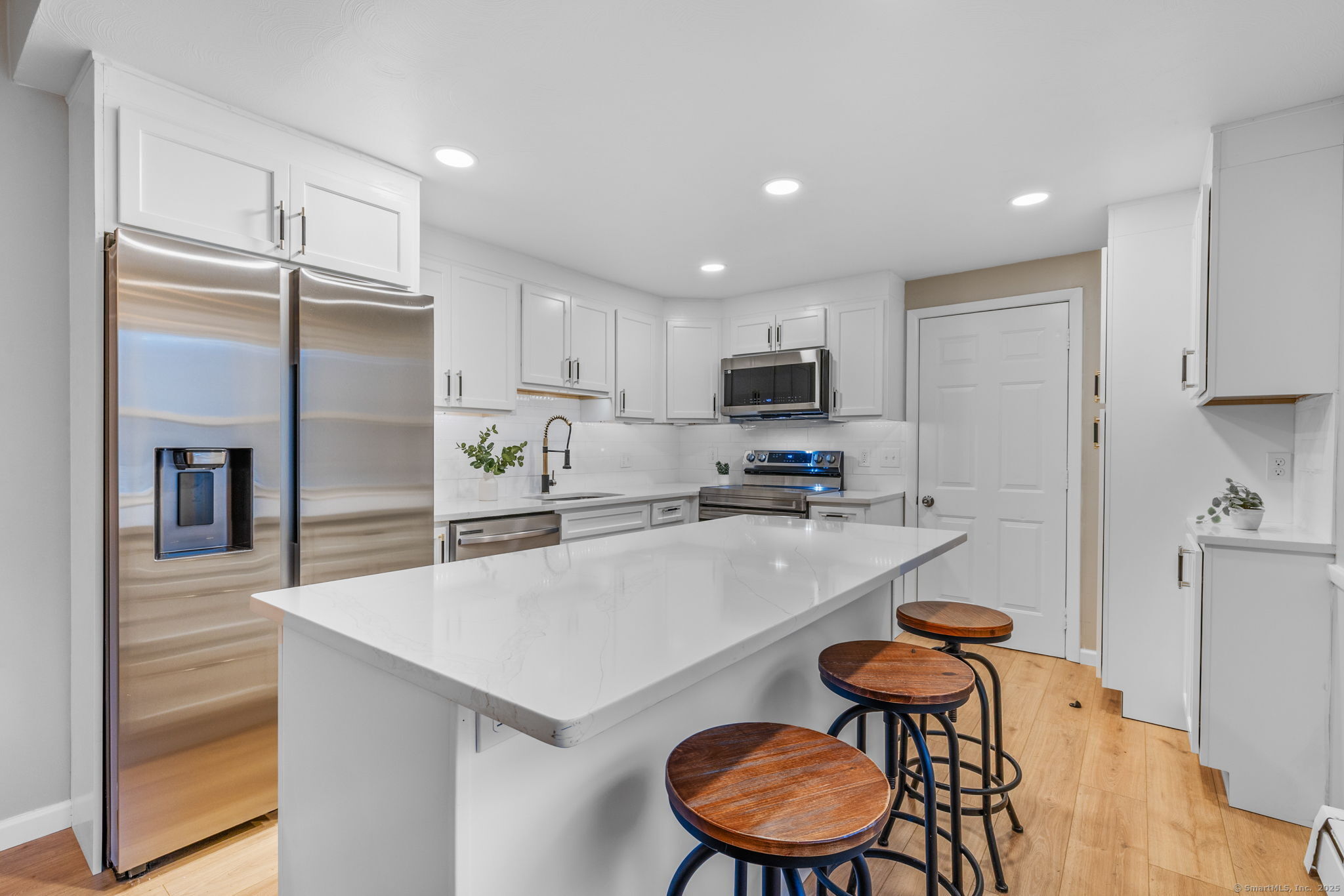 550 Governors Highway, South Windsor, Connecticut image 9