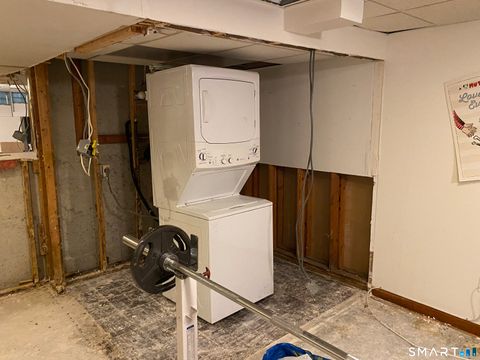 Tiny photo for 204 New Haven Avenue #8H, Derby, CT 06418 (MLS # 24149380)