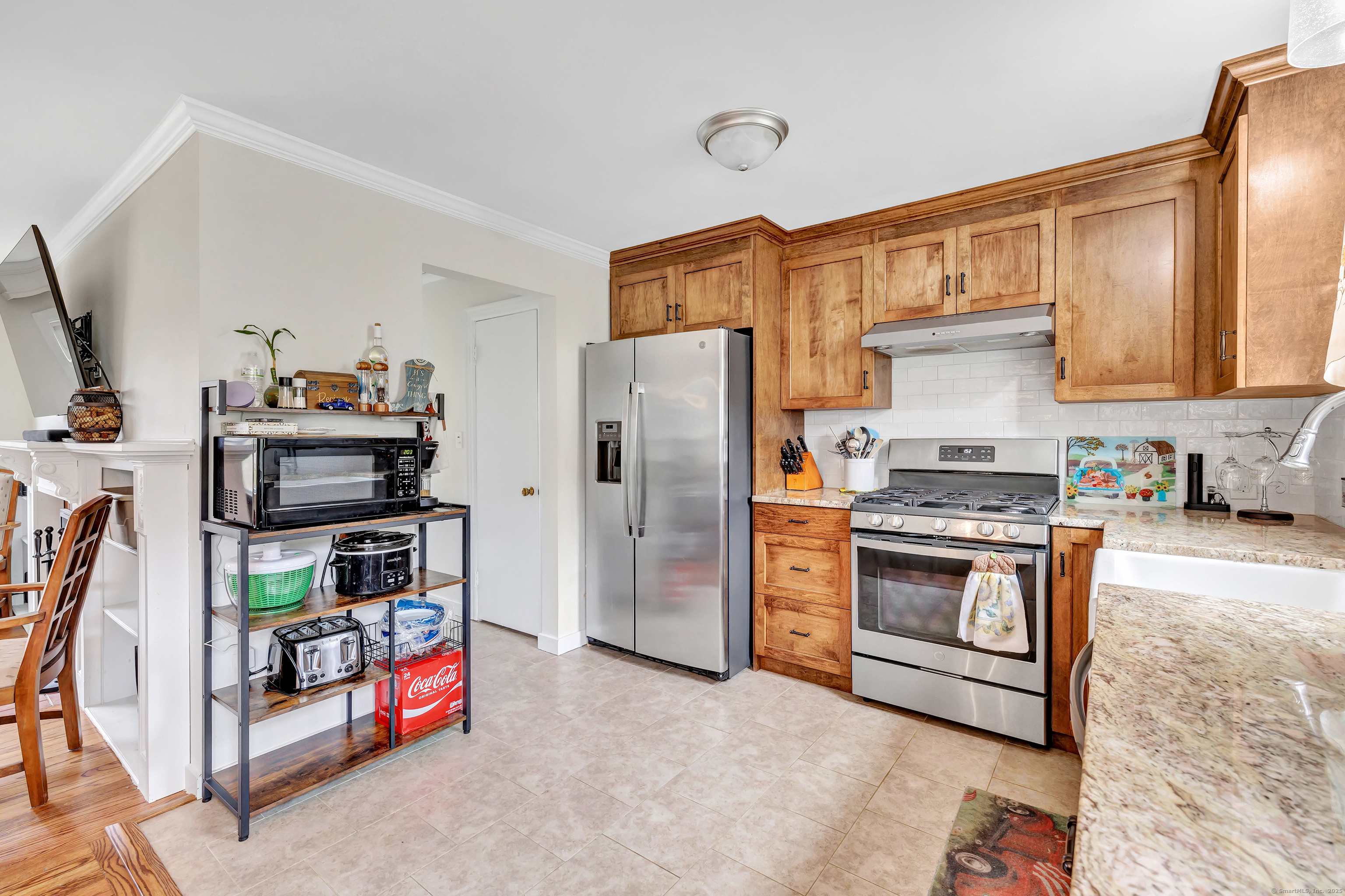 196 River Road, Shelton, Connecticut image 11
