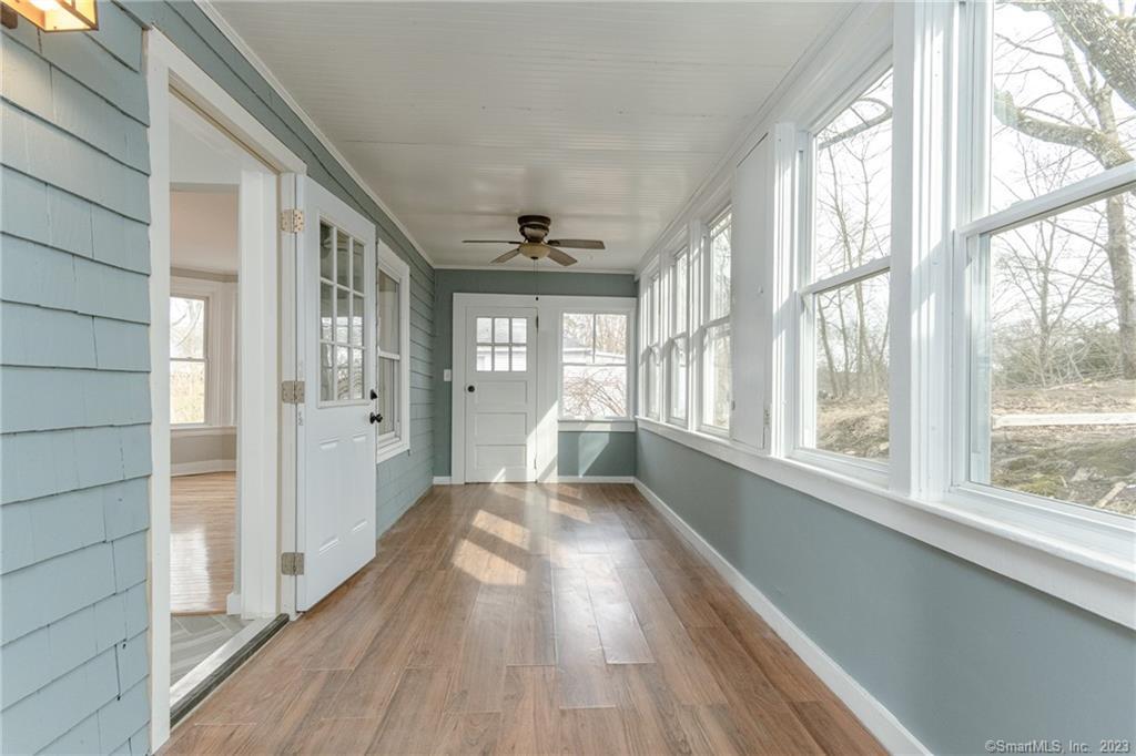 Photo 5 of 31 of 18 Leyden Street house