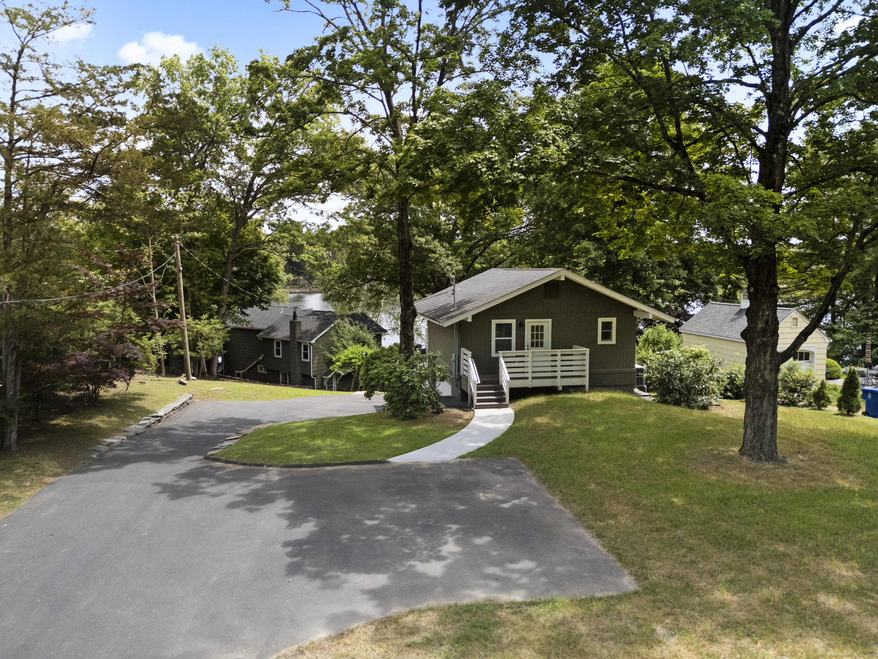 162 Woodpond Road