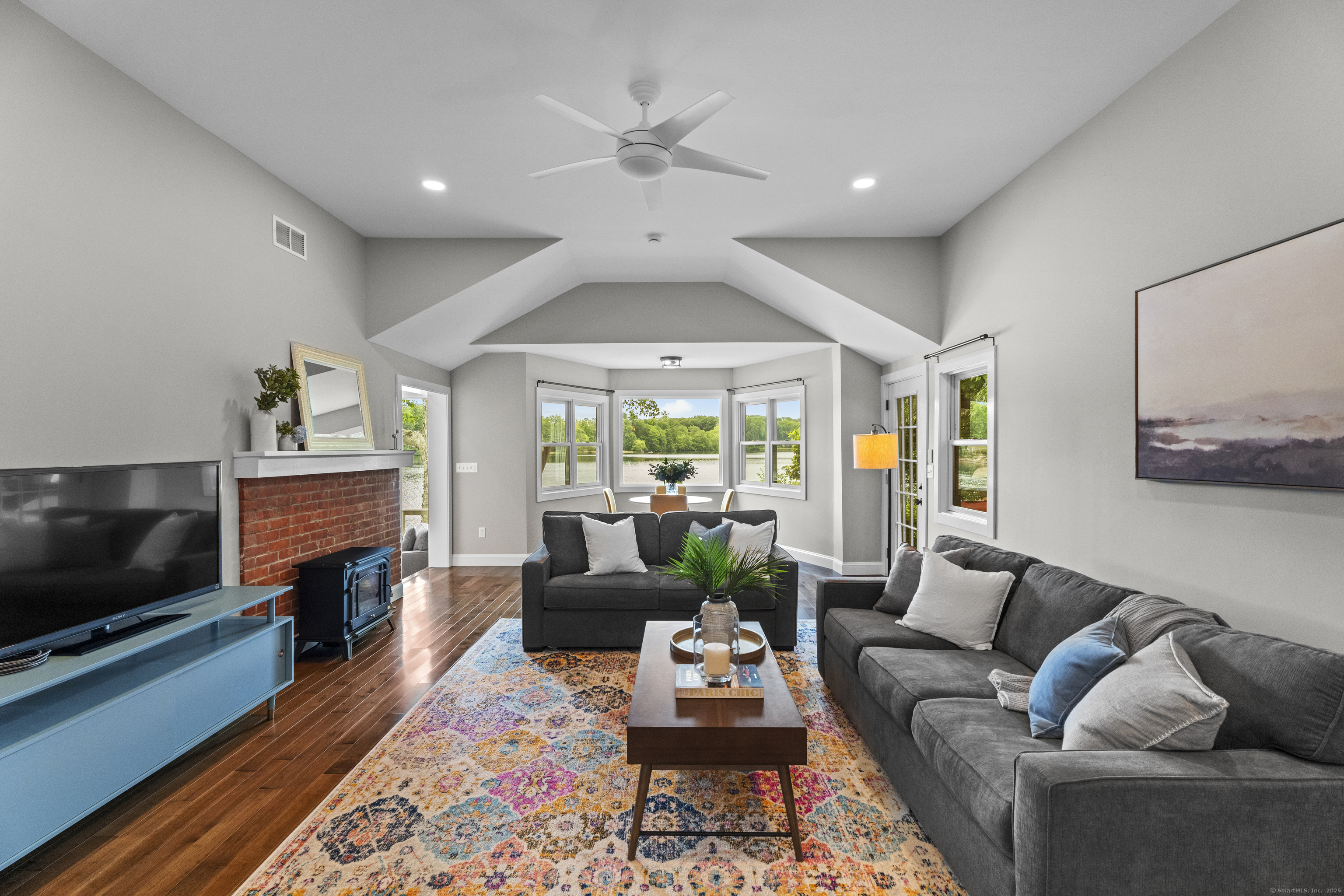 162 Woodpond Road
