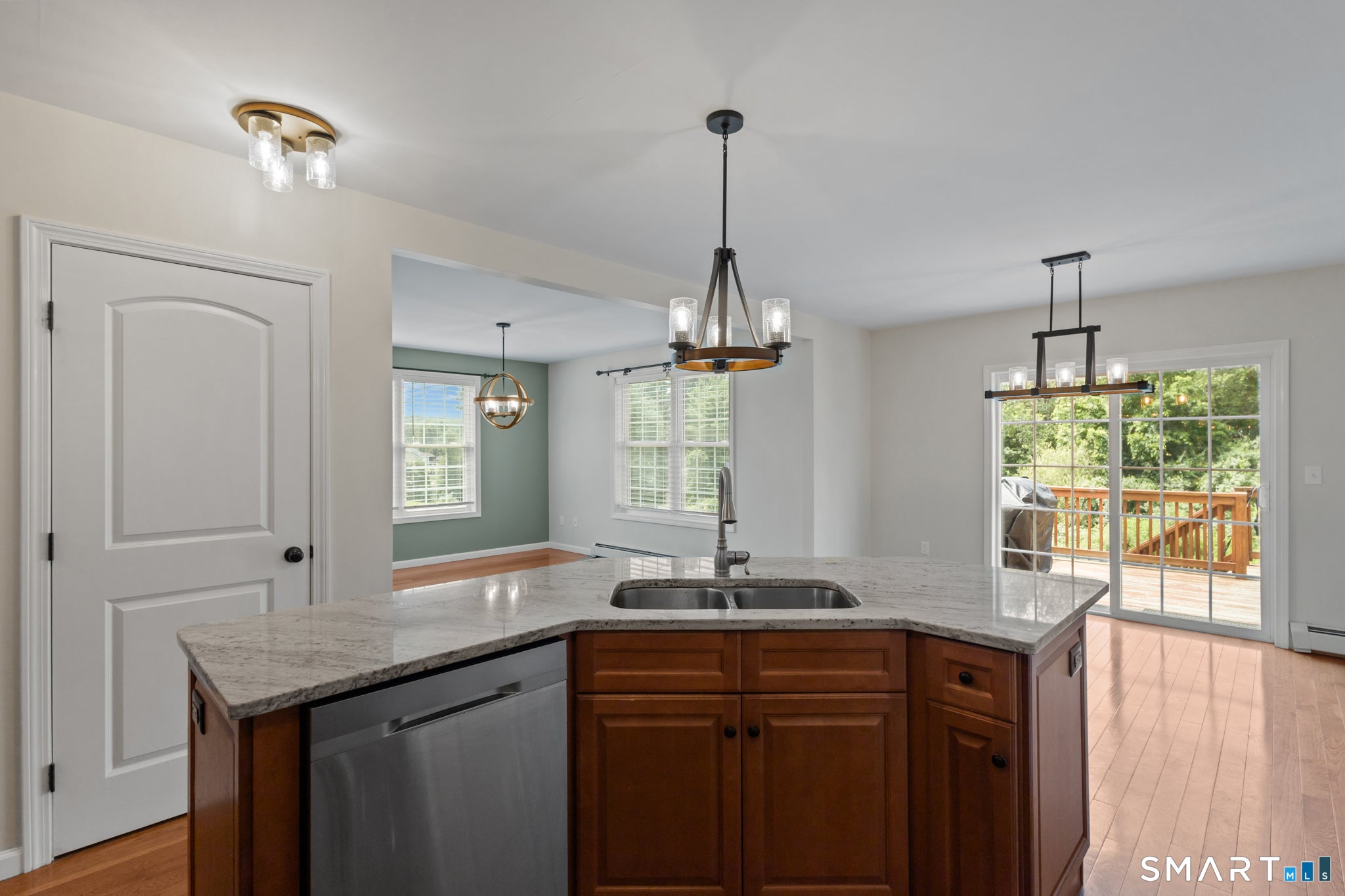 13 Brookside Drive