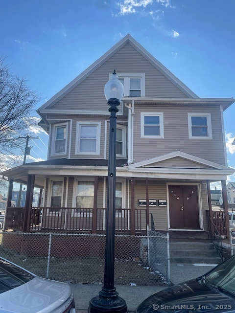 Rental Property at Madison Avenue, Bridgeport, Connecticut - Bedrooms: 2 
Bathrooms: 1 
Rooms: 6  - $1,650 MO.