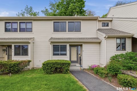 Condo For Sale - 61 Greenview Drive #61<br/> Rocky Hill, CT 06067