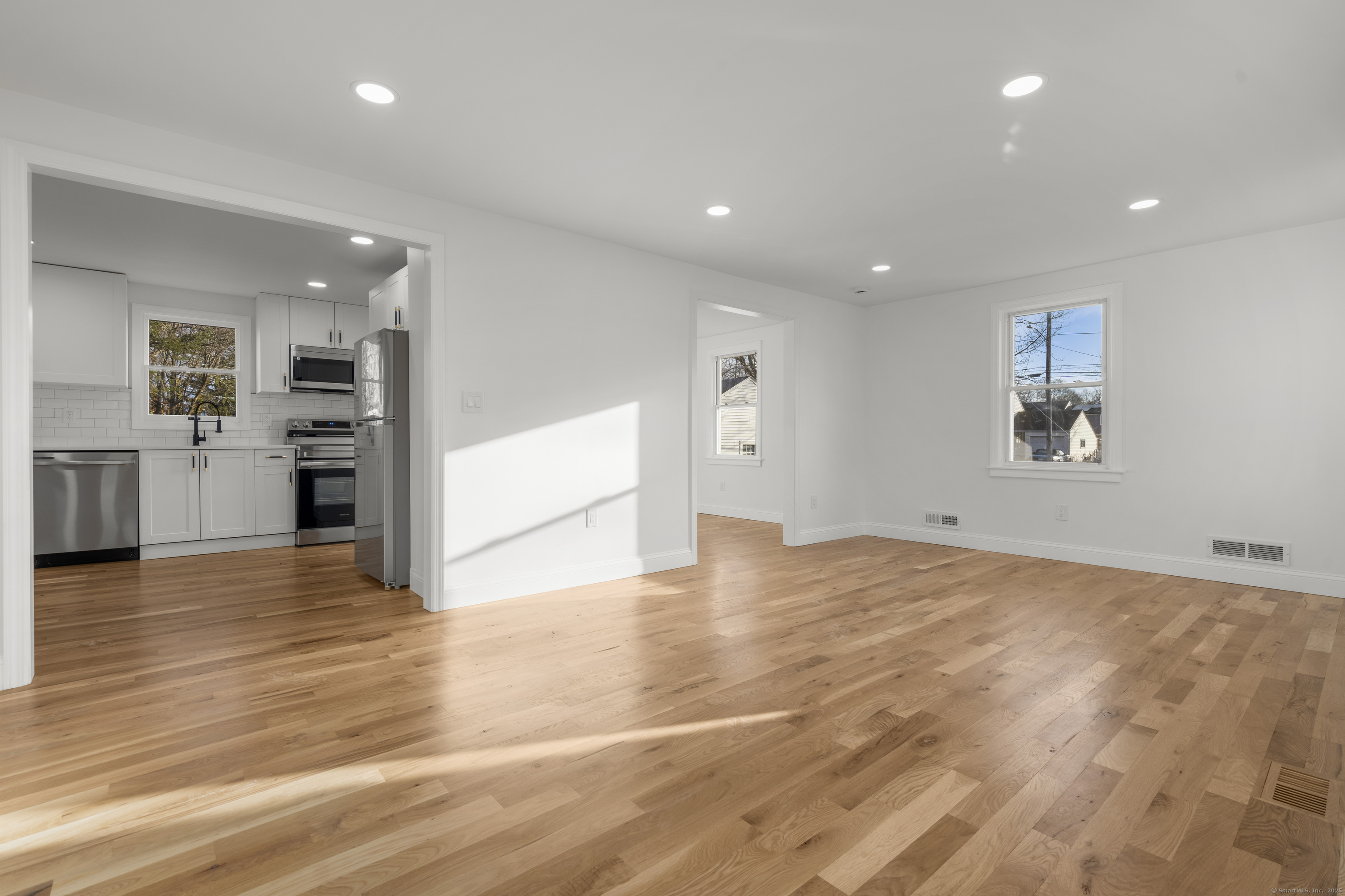 46 William Street, North Haven, Connecticut image 4
