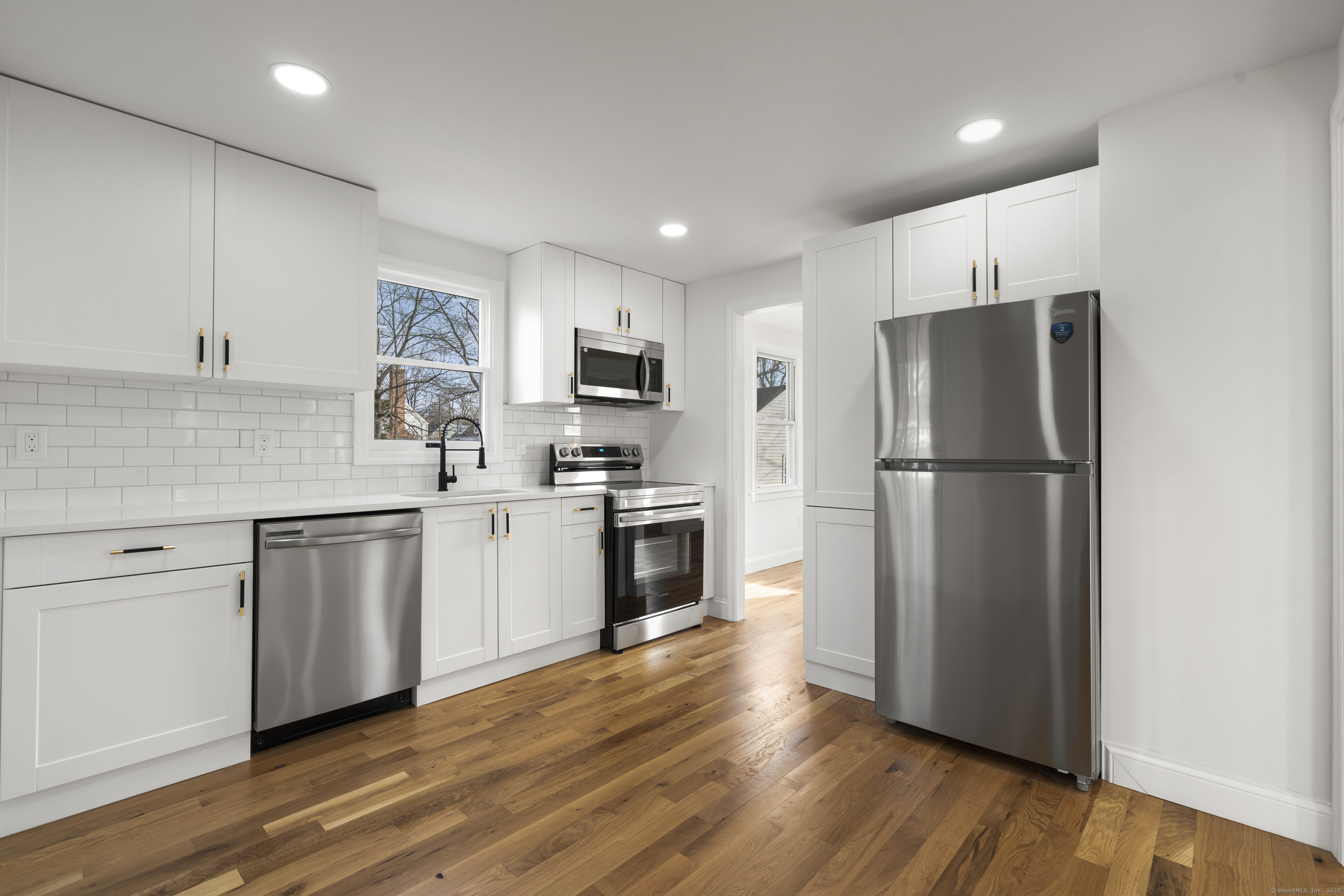 46 William Street, North Haven, Connecticut image 9