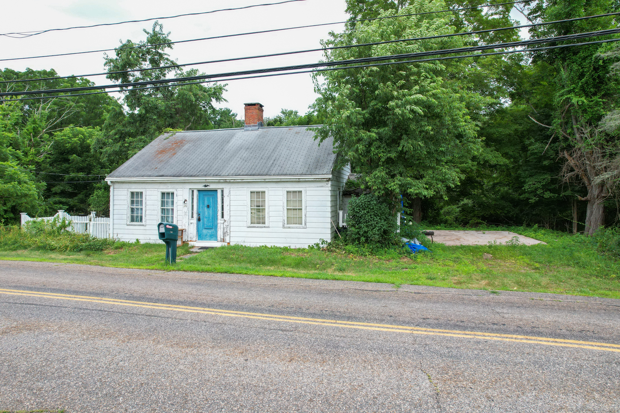 241 North River Road