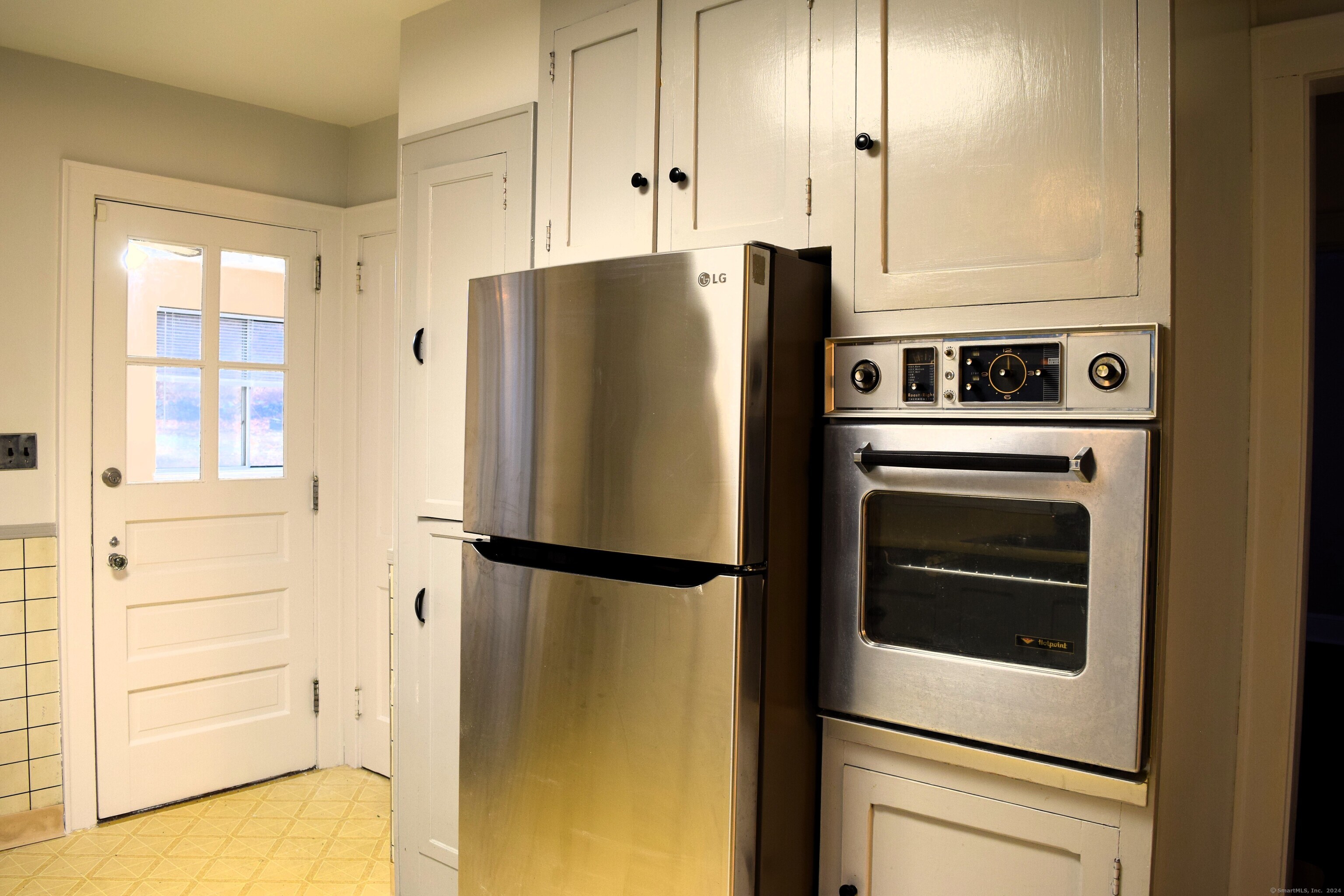 66 White Avenue, Middlebury, Connecticut image 5