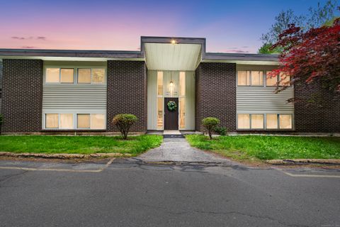 MLS: 24096212