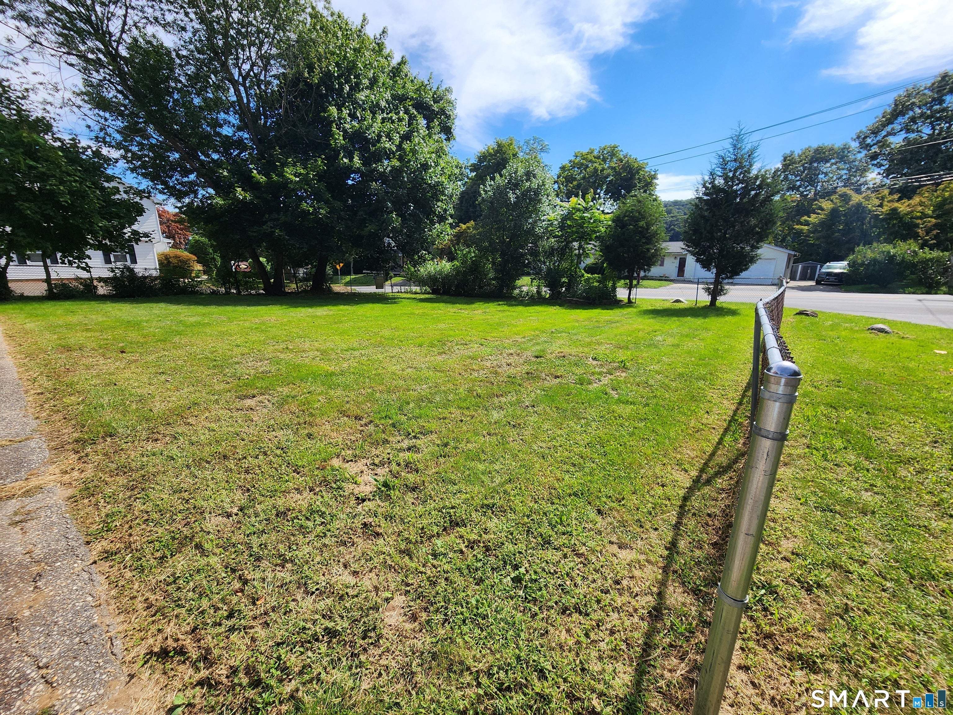 509-511 Roosevelt Drive