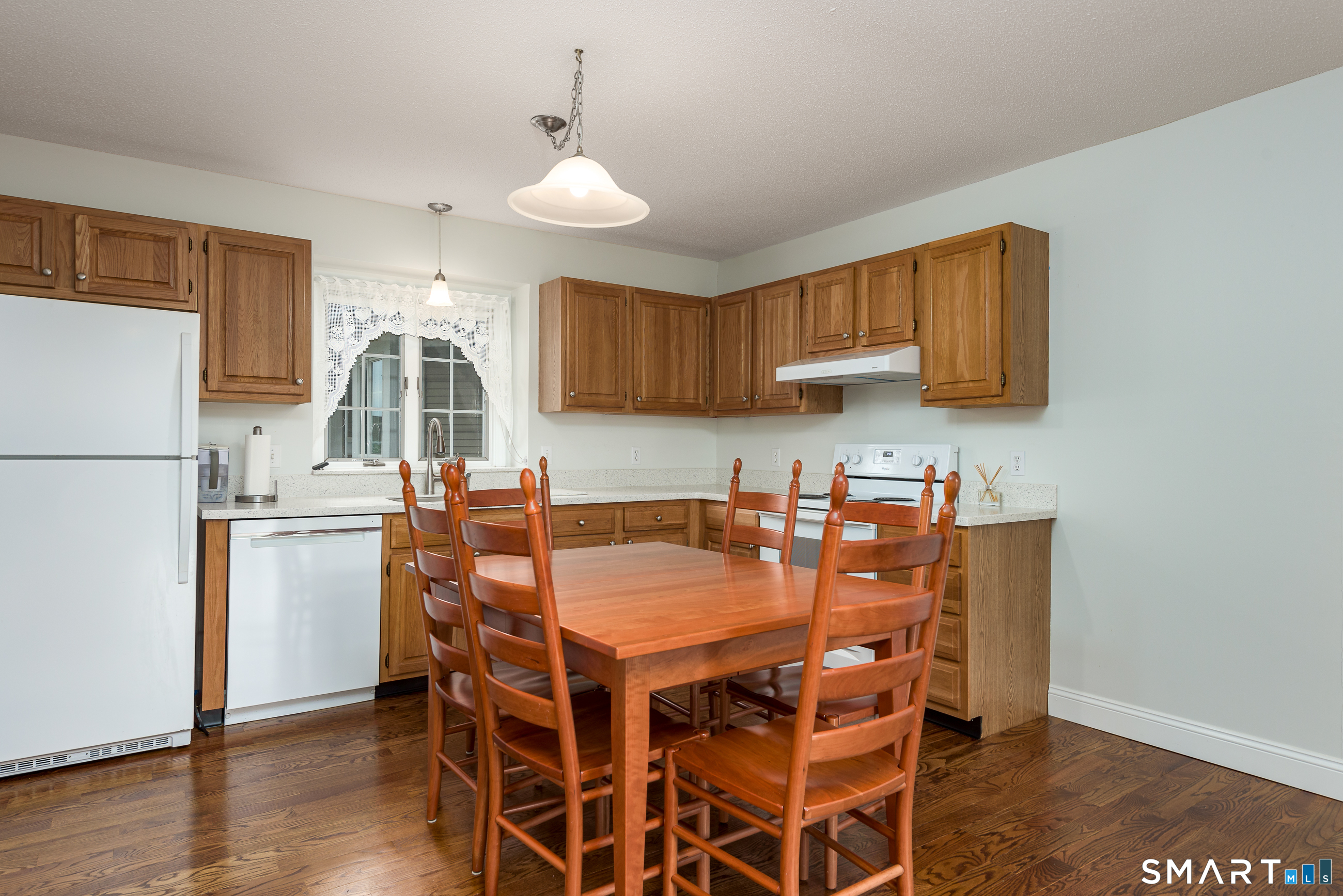 205 Wyndemere Court 205
