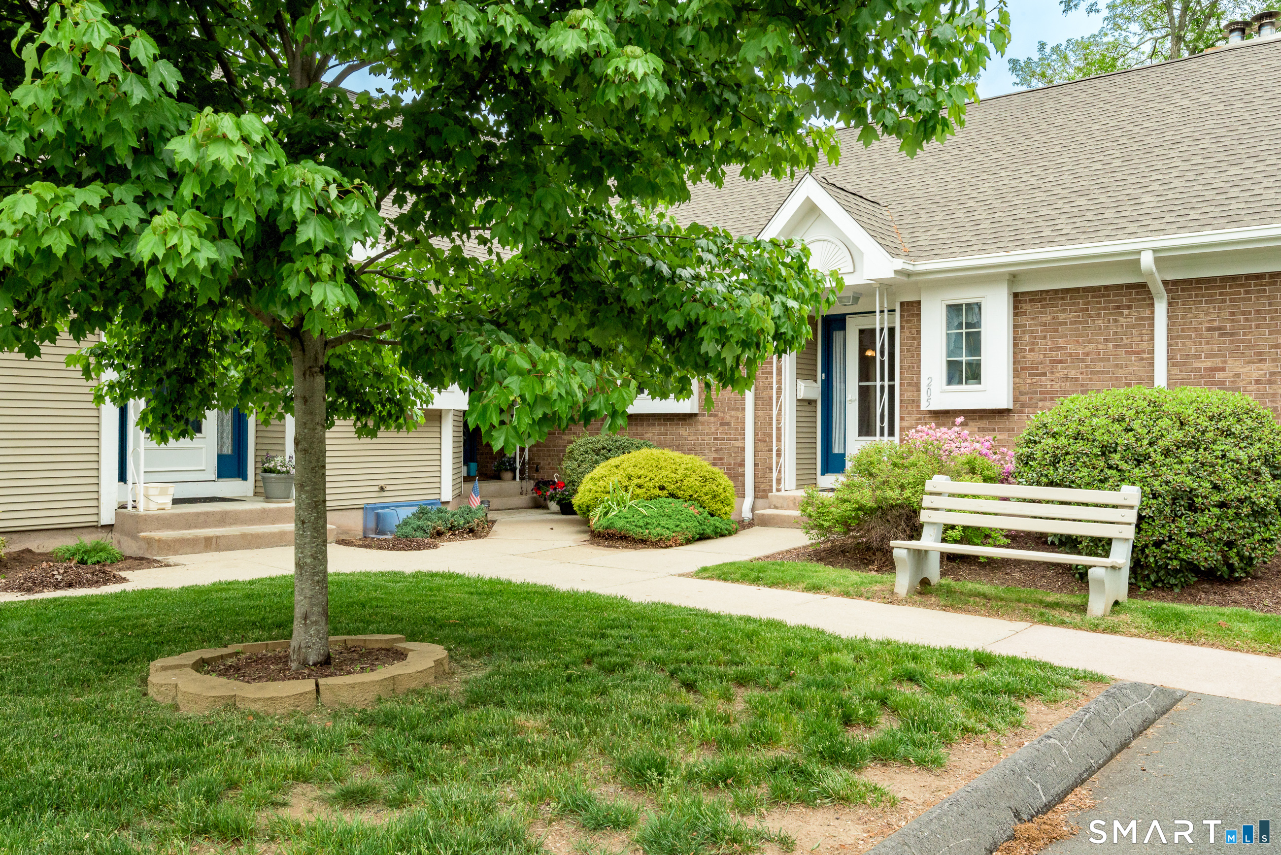 205 Wyndemere Court 205