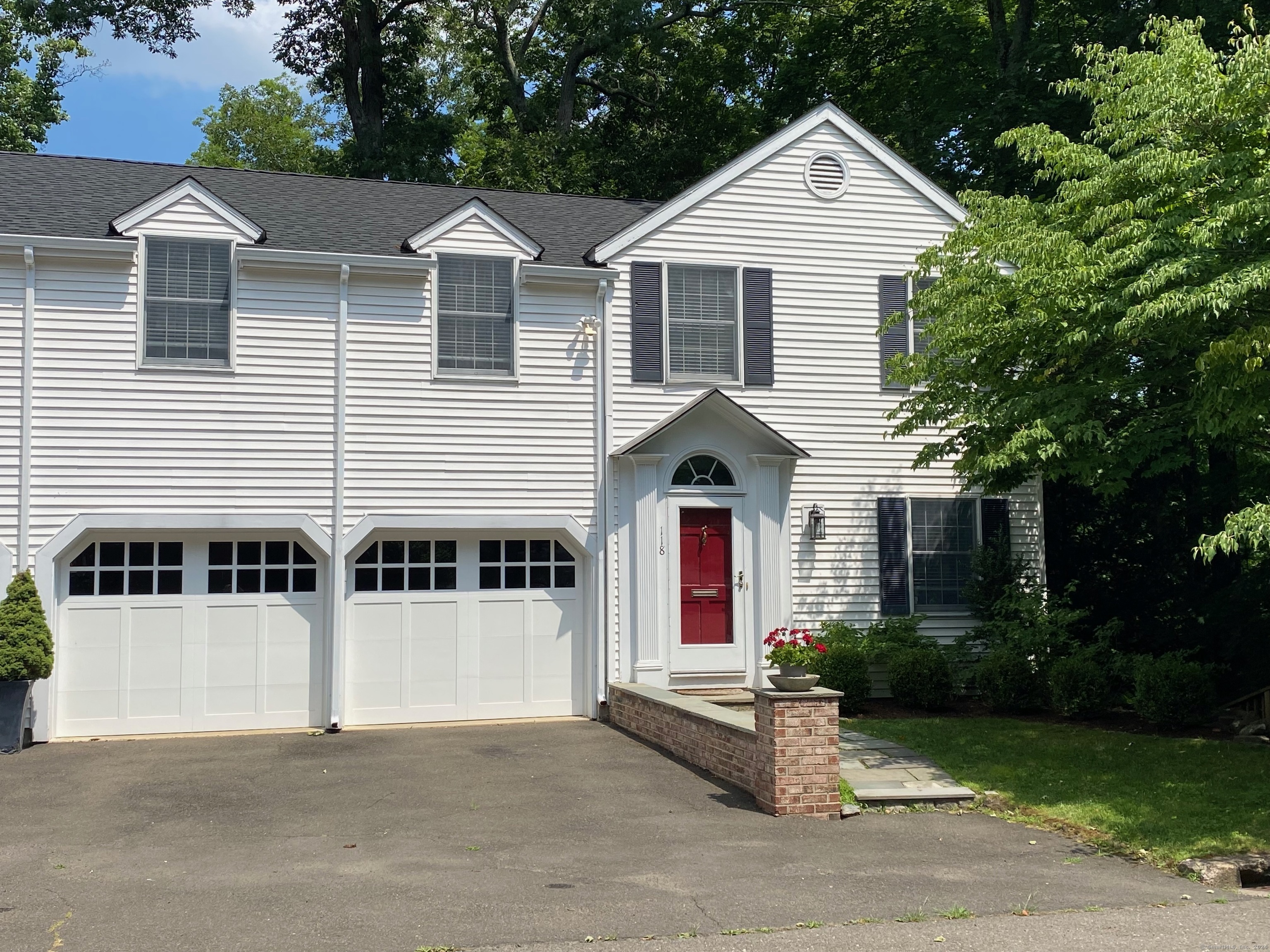 Rental Property at Millport Avenue 118, New Canaan, Connecticut - Bedrooms: 3 
Bathrooms: 3 
Rooms: 7  - $8,200 MO.