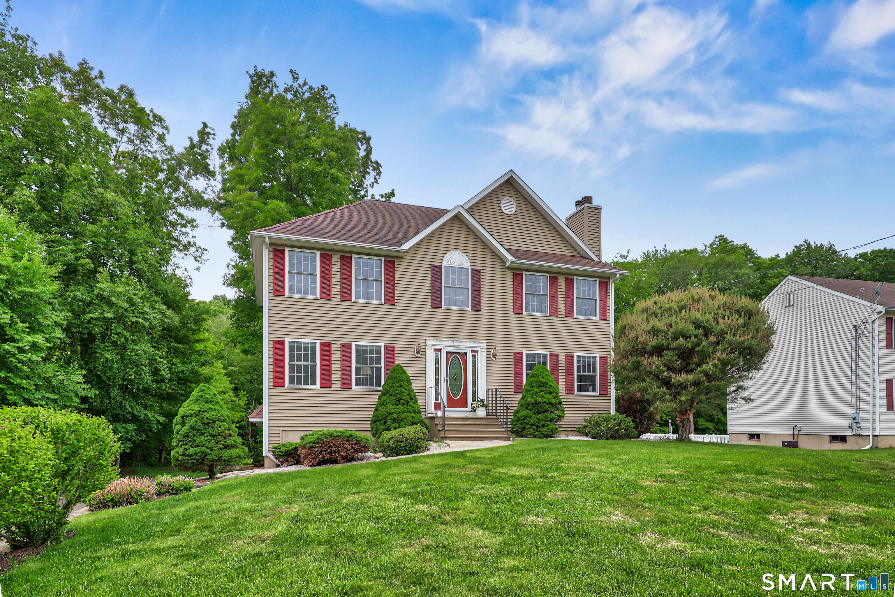 30 Bridle Trail Drive