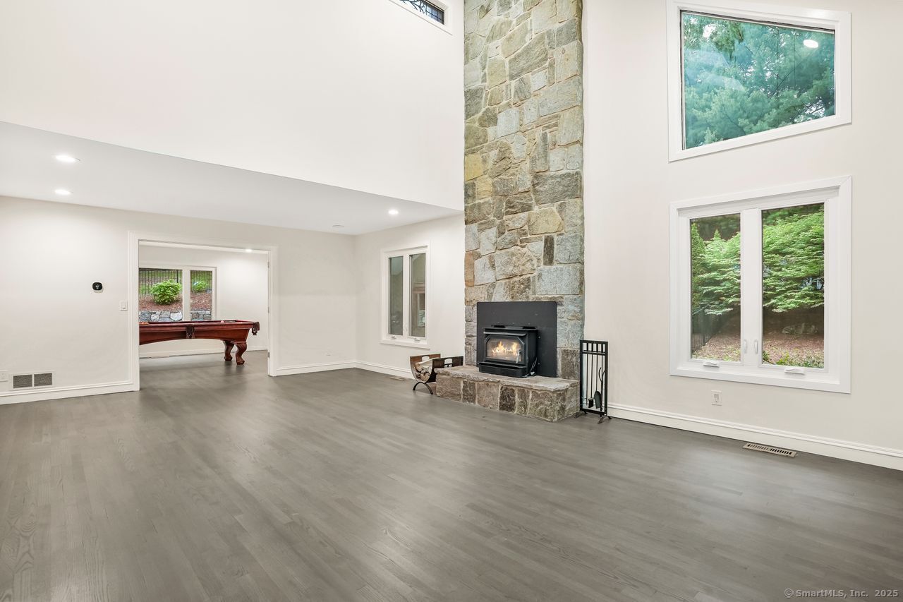 45 Hunting Ridge Road