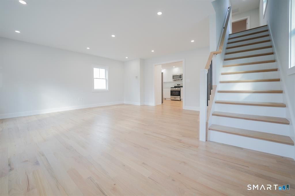 Photo of 21 Stephen Street, Stamford, CT 06902 (MLS # 24149963)