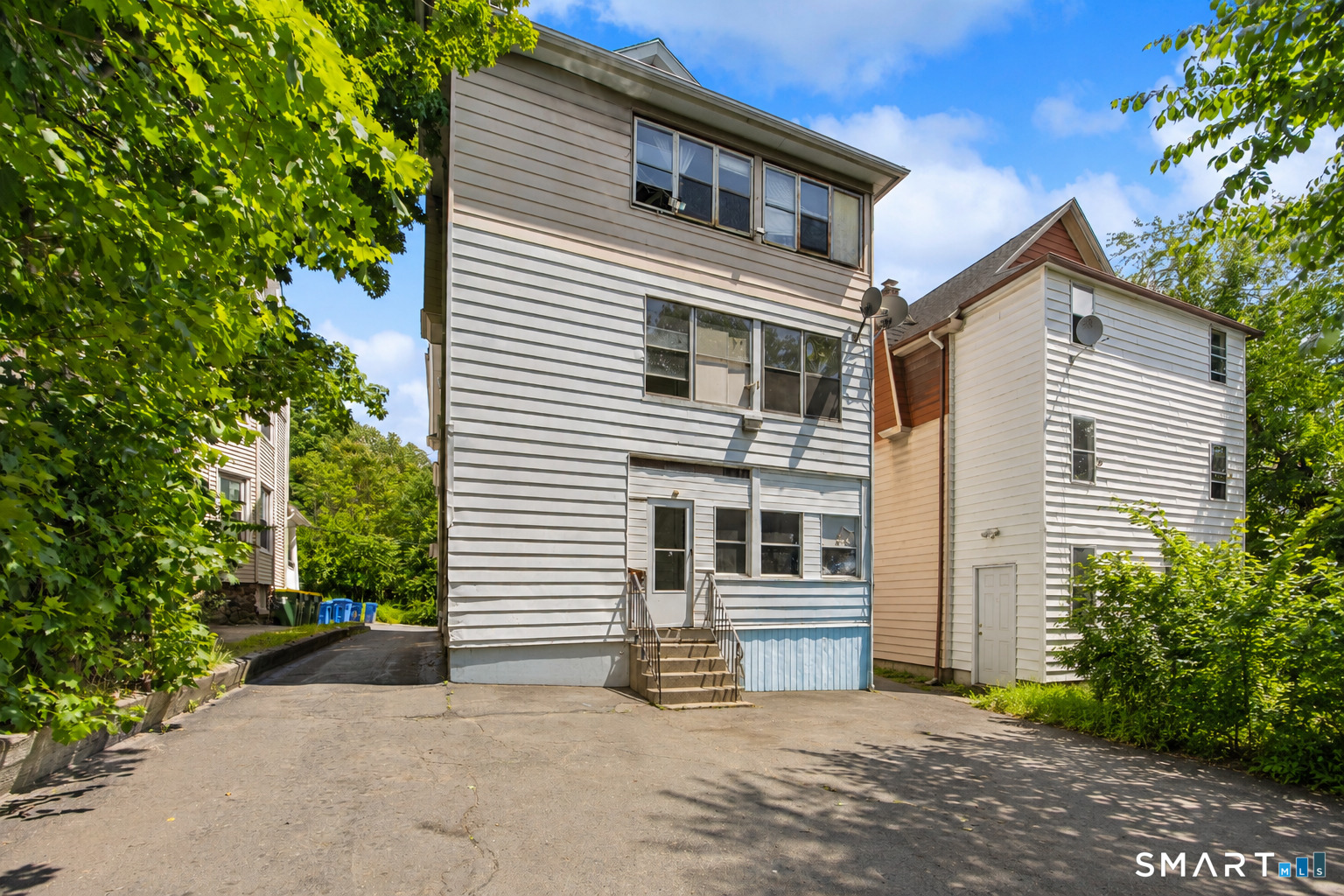 15 Howard Street