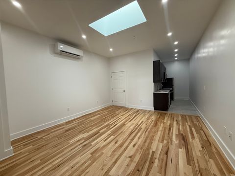 Tiny photo for 253 State Street #1R, New London, CT 06320 (MLS # 24137042)