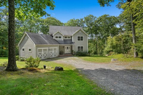 A home in Warren