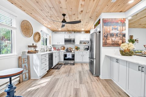 Tiny photo for 401 Heritage Village #B, Southbury, CT 06488 (MLS # 24137045)