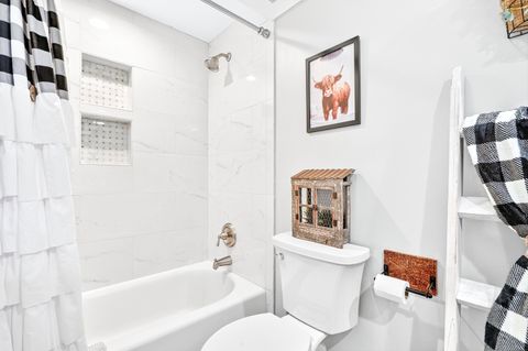 Tiny photo for 401 Heritage Village #B, Southbury, CT 06488 (MLS # 24137045)