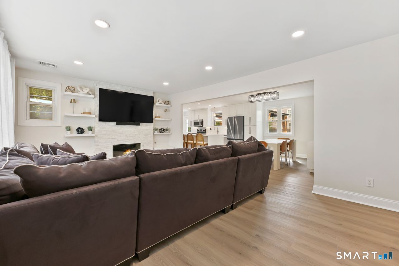 140 Courtland Avenue