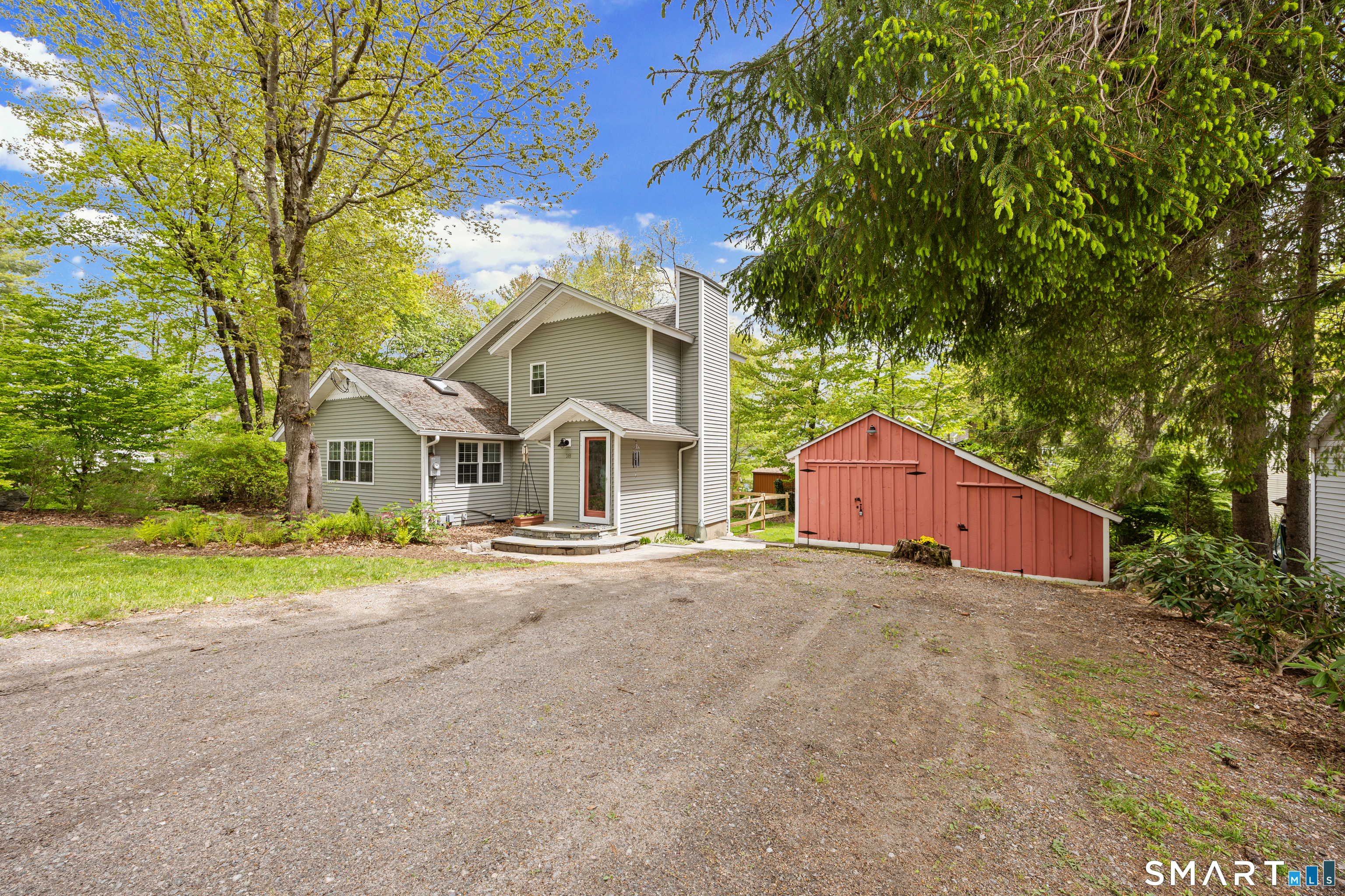 28 Davis Road