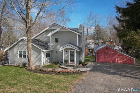 Homes For Sale - 28 Davis Road<br/> New Hartford, CT 06057