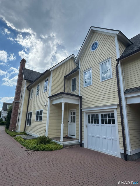 Tiny photo for 65 Sherwood Place #65, Greenwich, CT 06830 (MLS # 24188704)