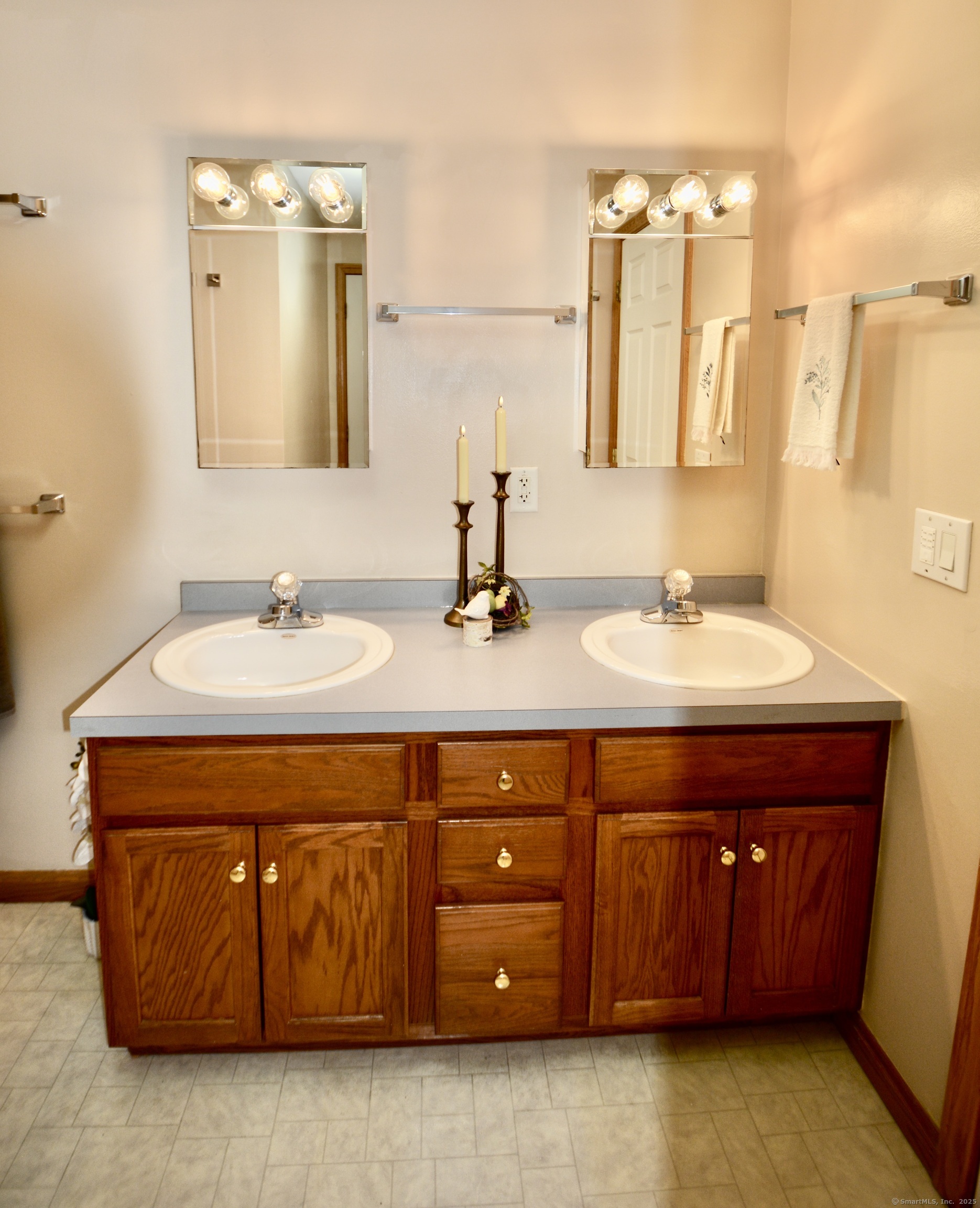 306 Salem Turnpike #15, Norwich, Connecticut image 20