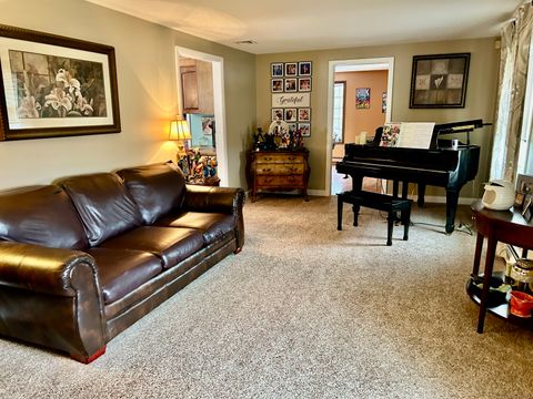 Tiny photo for 15 Oxford Lane, Cromwell, CT 06416 (MLS # 24136108)